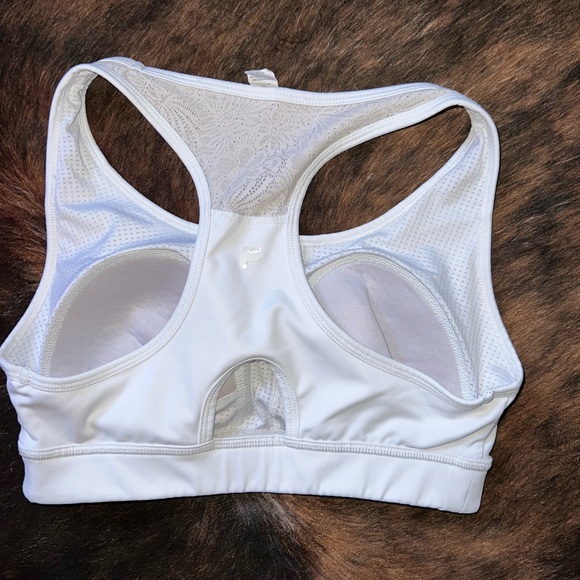 Sports Bras - Picture 4 of 5